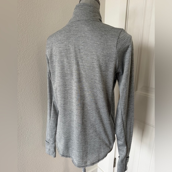 Nike Swift Women's Dri-FIT UV 1/4-Zip Running Top - Picture 6 of 8